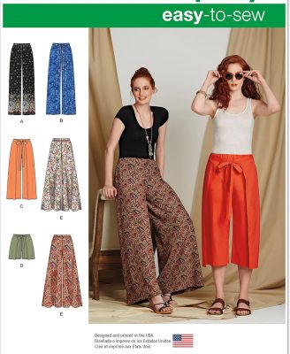 Simplicity 8134 Easy to Sew Women's Pants and Shorts Sewing Pattern Kit, Sizes 6-14